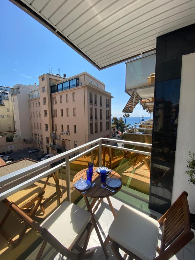 Le Royal, Spacious Seaside Apartment Rooftop And Pool 니스 외부 사진